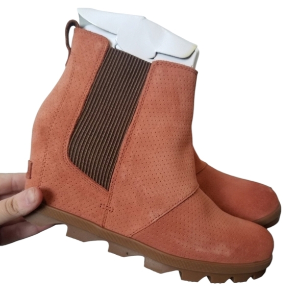 Sorel Shoes - Sorel Joan Of Arctic Wedge ll Chelsea Rust Orange Brown Suad…